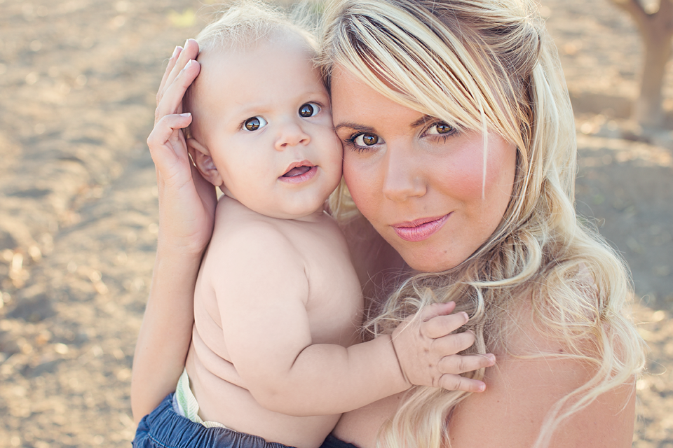 maddeholdingbray2small